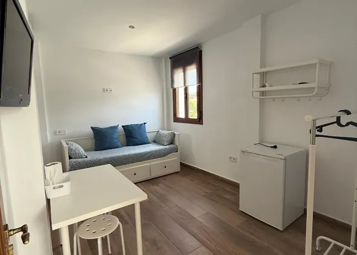 Habitacion Con Bano Bolonia - M A N U E L A
